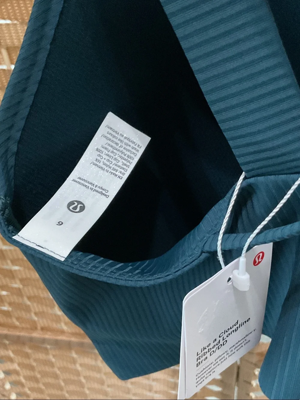 lululemon athletica Like a Cloud Ribbed Longline Sports Bra - INCB 6 D/DD